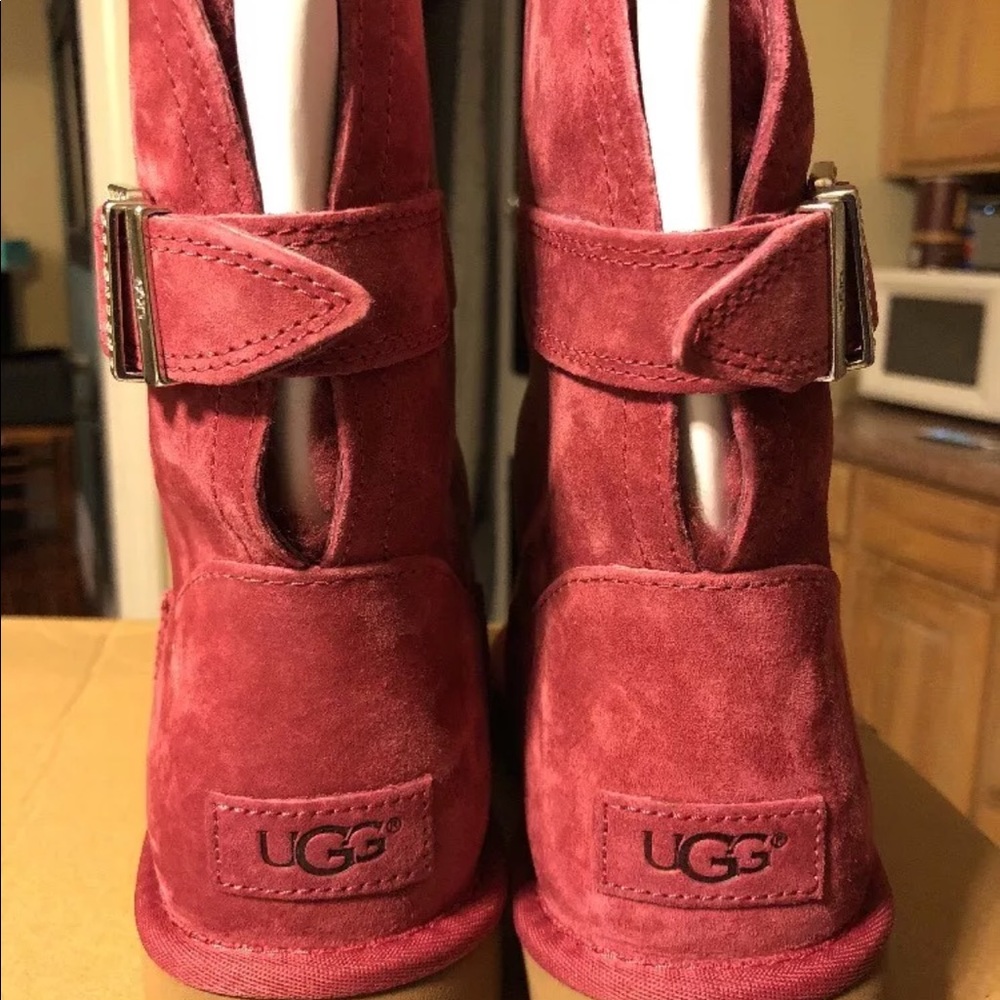 Ugg Women’s Remora boot Magenta Rose  - Picture 3 of 8